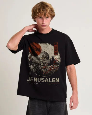 Model wearing black Jerusalem T Shirt Palestine with Dome of the Rock artwork – Free Palestine t shirt for Muslim men in India